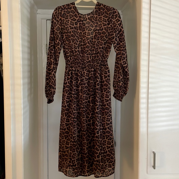 knee length dresses for ladies H&M ANIMAL PRINT MIDI SUMMER DRESS main image 0
